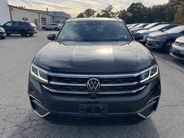 Used 2023 Volkswagen Atlas Cross Sport SEL Premium R-Line AWD/4WD image 2