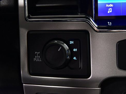 Used 2022 Ford F350 Lariat w/ Lariat Value Package image 25