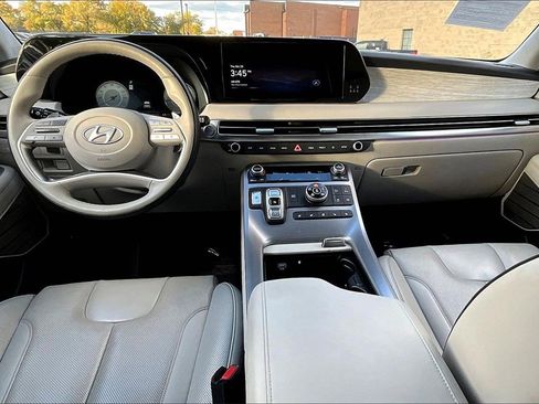 Used 2024 Hyundai Palisade Calligraphy image 14