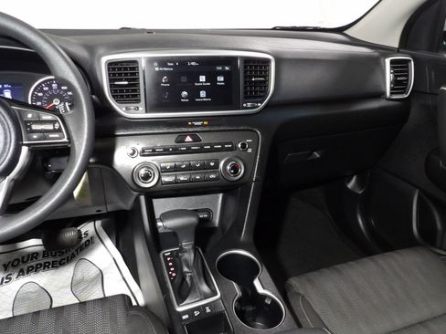 Used 2021 Kia Sportage LX AWD/4WD image 13