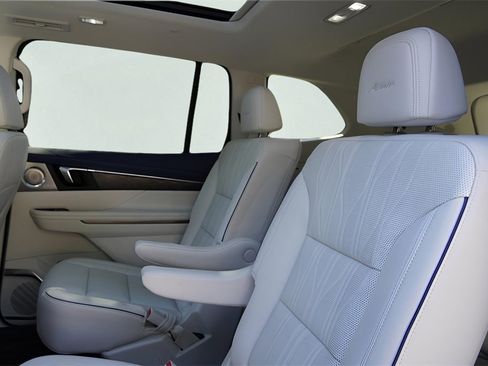 New 2026 Buick Enclave Avenir w/ Super Cruise Package image 28