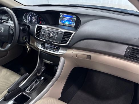 Used 2015 Honda Accord LX image 23