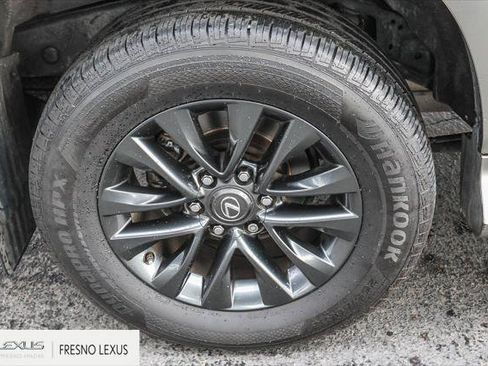 Certified 2022 Lexus GX 460 Premium w/ Premium Plus Package image 8