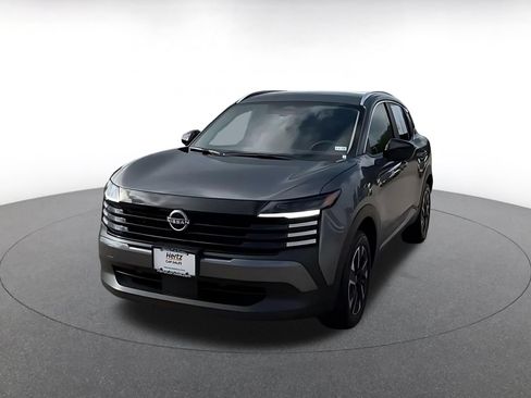Used 2026 Nissan Kicks SV w/ Cold Weather Package AWD/4WD image 8