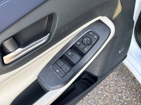 New 2026 Nissan Sentra SL FWD image 11