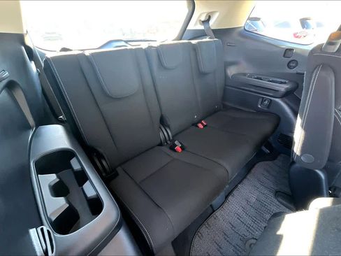 Used 2024 Subaru Ascent Premium w/ Convenience Package image 35