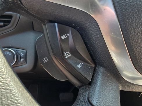 Used 2015 Ford Escape SE AWD/4WD image 28