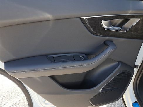 New 2026 Audi Q8 Premium Plus image 29