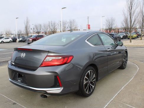 Used 2017 Honda Accord EX-L image 7