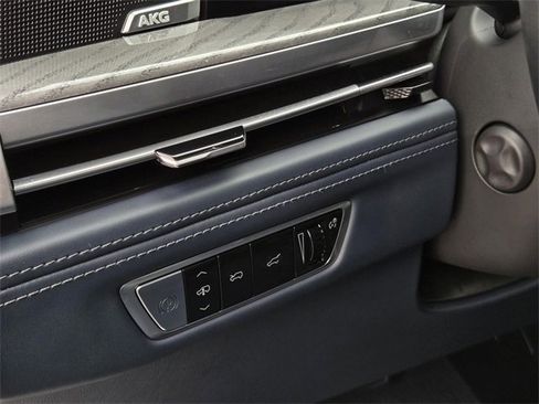 Used 2025 Cadillac Escalade IQ Sport 2 w/ LPO, ONYX Package image 21