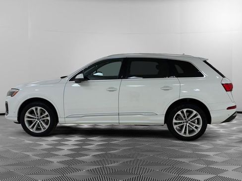 Used 2025 Audi Q7 3.0T Premium Plus AWD/4WD image 2