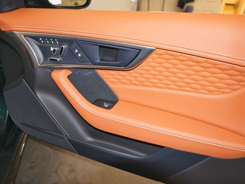 Used 2023 Jaguar F-TYPE R image 27