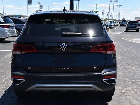 Certified 2023 Volkswagen Taos SE w/ Panoramic Sunroof Package AWD/4WD image 6