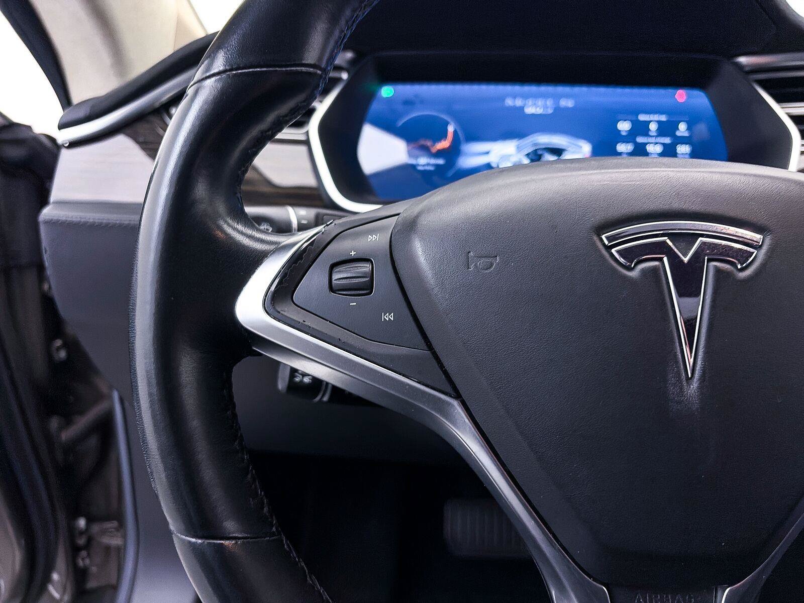 Used 2016 Tesla Model S 90D AWD/4WD image 23