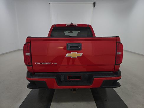 Used 2019 Chevrolet Colorado W/T w/ Custom Special Edition image 7