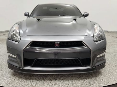 Used 2012 Nissan GT-R Black Edition AWD/4WD image 9