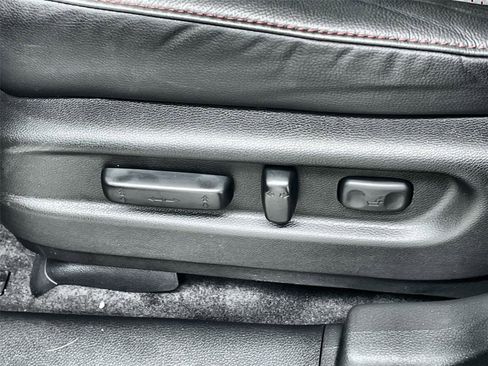 New 2026 Honda Ridgeline Black Edition image 13