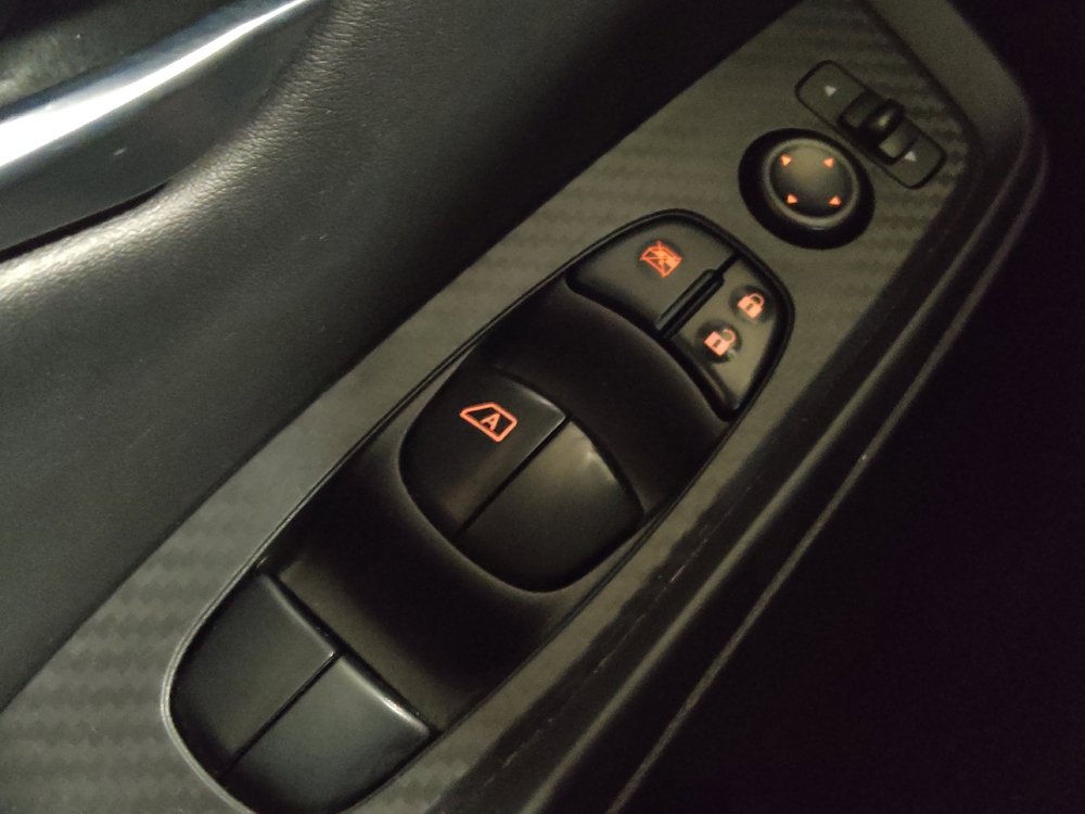 Used 2020 Nissan Sentra S FWD image 27