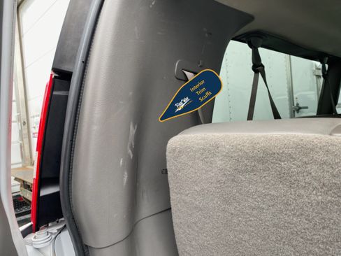 Used 2017 Chevrolet Express 3500 LS RWD image 34