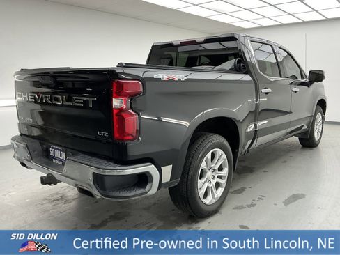 Used 2020 Chevrolet Silverado 1500 LTZ w/ LTZ Premium Package image 4