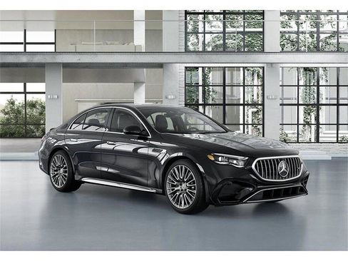 New 2026 Mercedes-Benz E 53 AMG e 4MATIC Sedan image 11
