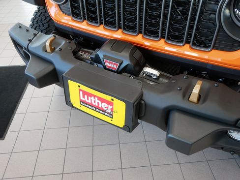 New 2025 Jeep Wrangler Unlimited Rubicon 392 image 3