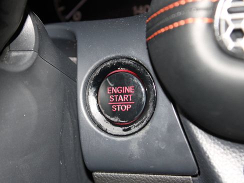 Used 2025 Honda HR-V Sport image 33