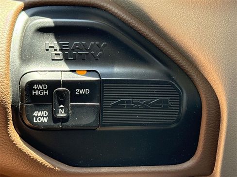 Used 2021 RAM 3500 Laramie image 35