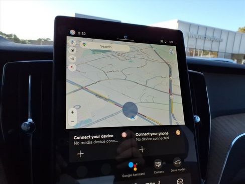 New 2026 Volvo XC60 B5 Plus w/ Protection Package Premier image 15