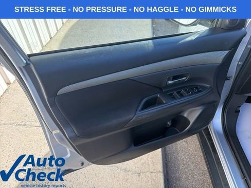 Used 2014 Mitsubishi Outlander ES image 13