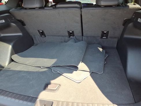 Used 2025 Chevrolet Blazer EV LT FWD image 27