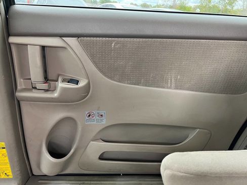 Used 2009 Toyota Sienna LE image 12