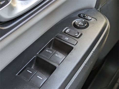 Used 2017 Honda CR-V EX-L image 24