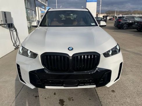 New 2026 BMW X5 xDrive40i w/ Executive Package image 7