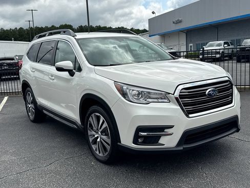 Used 2022 Subaru Ascent Limited AWD/4WD image 4
