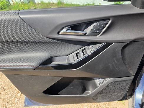 Used 2025 Chevrolet Equinox RS w/ Convenience Package III image 5