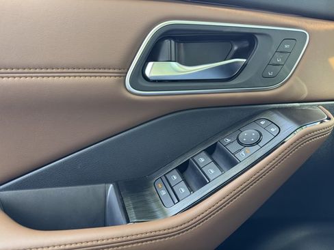 New 2026 Nissan Rogue Platinum AWD/4WD image 16