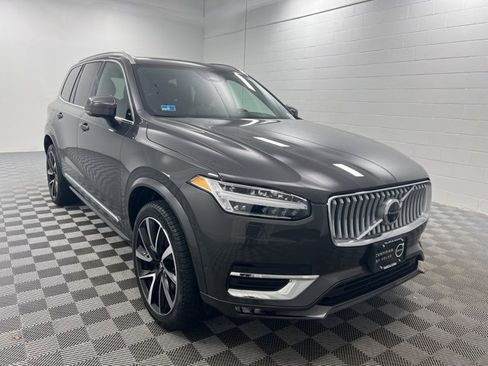 Used 2024 Volvo XC90 B6 Plus image 1