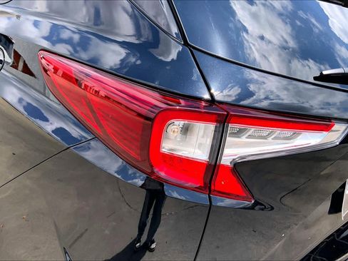 Used 2024 Acura RDX SH-AWD image 28