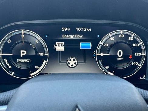 New 2025 Mitsubishi Outlander SEL image 23