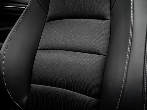 Used 2022 Honda Accord Sport image 36