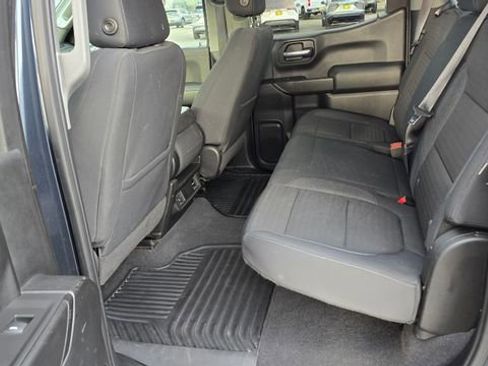 Used 2020 Chevrolet Silverado 1500 LT image 12