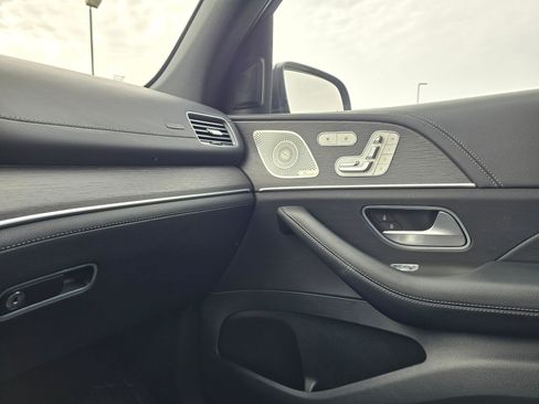 Used 2024 Mercedes-Benz GLE 350 4MATIC image 23