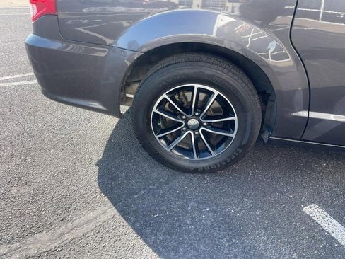 Used 2019 Dodge Grand Caravan GT image 8