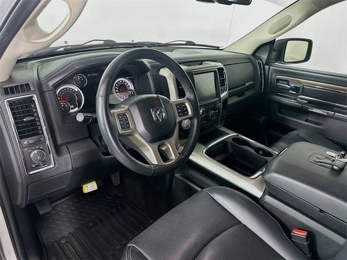 Used 2017 RAM 1500 Laramie w/ Convenience Group image 30