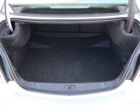 Used 2013 Buick LaCrosse Touring image 14