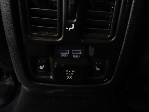Used 2024 Dodge Durango GT RWD image 33