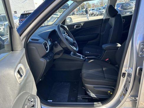 New 2026 Hyundai Venue SEL image 7