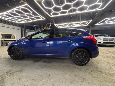 Used 2012 Ford Focus SE image 3