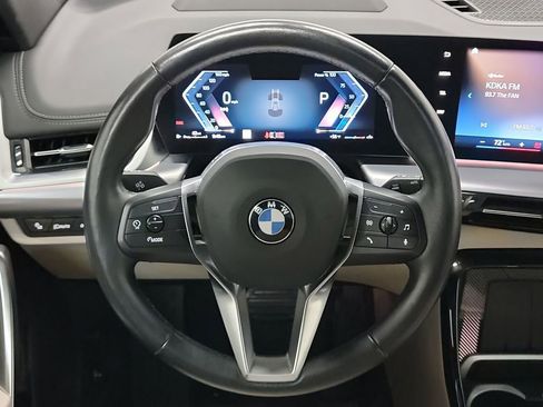 Used 2023 BMW X1 xDrive28i w/ Premium Package image 18